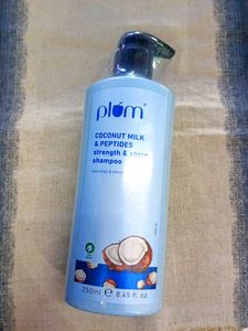 Plum Coconut Milk & Peptides Shampoo