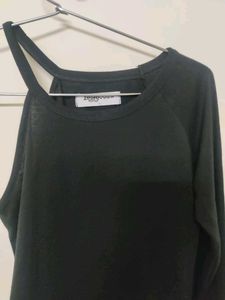 One Side Shoulder Top