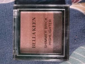FLICKA FOUNDATION SHADES-02 Free Gift🎁