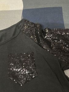Sequin Sleeve Tee Black Very Pretty
