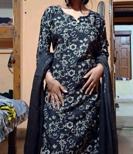 Floral Print Kurta with Dupatta and pant