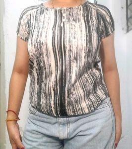 Red Pig Graphic  &amp; black striped oversized tees