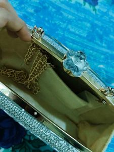 Hand Clutch