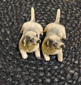 Dogs Show Piece