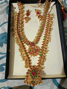 Dual Set Of Temple Jewellery