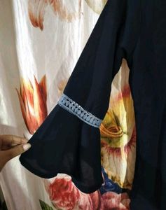 Elegant Navy Blue Top with Bow