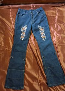 Bootcut Jeans