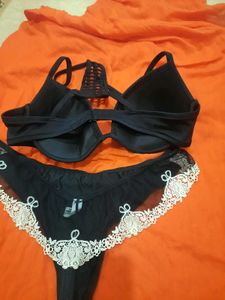 Black Bikini 👙 Set