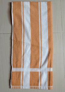 BATH TOWEL
