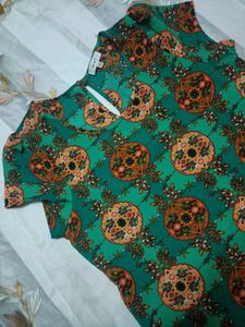 Combo Of Tshirt Jean&#39;s For Women  👕👖