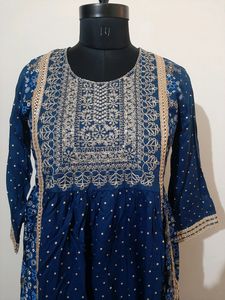 Women&#39;s Kurti