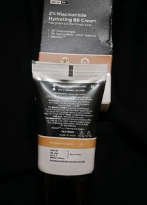 9to5 CC Cream,Whitton Powder, Derma Co BB Cream