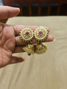 Golden Jhumka