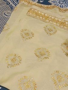 Embroidered Saree With Blouse