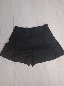 Black Skort - Stylish & Versatile
