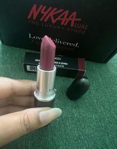 MAC Satin Lipstick &#34;Amorous 801&#34;