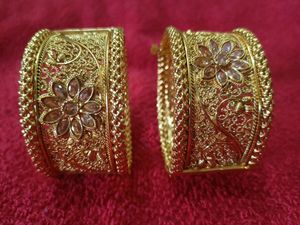 Bangles