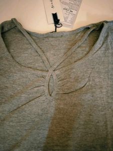 Effortless Chic: Twisted-Front Grey Top