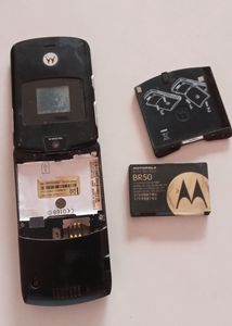 Motorola Razor Flip Phone