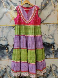 GLOBUS Tiered Sleeveless Dress upto large