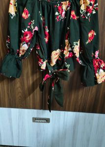 Floral Off-Shoulder Top