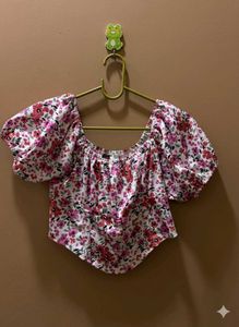 Floral Puff Sleeve Top