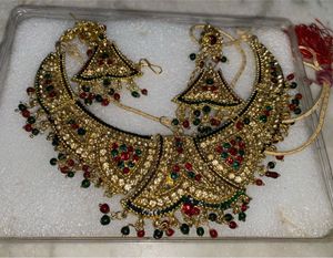 Bridal Multicoloured Necklace Set