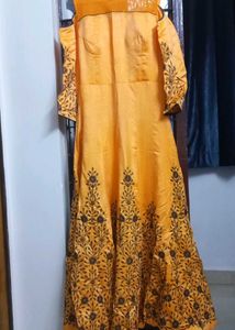 Elegant wedding Ethnic Gown