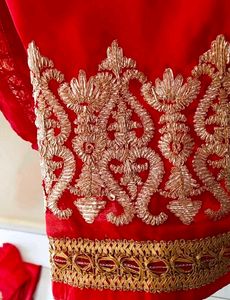Fix Price!! Shaded Saree