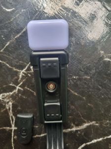 7 FET Selfie Stick with Remote