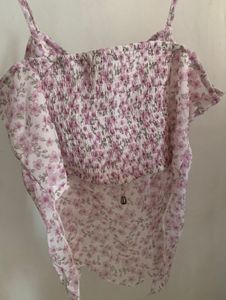 Cute Top Not Worn Even Once