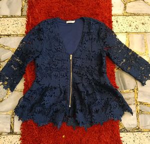 AUSTRALIAN CROCHET TOP