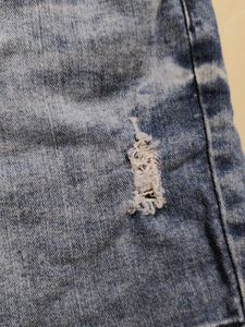 Stylish blue denim shorts for girls.