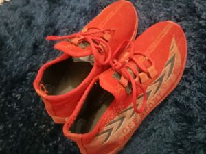 Sports Shoes