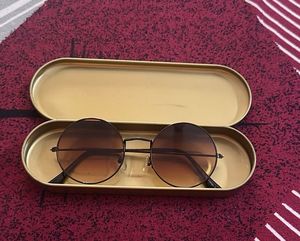 Round Sunglasses