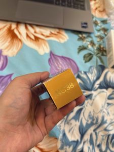 MAC Studio Radiance Serum-Powered Foundation