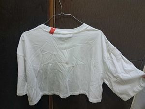 Cute white cropped top