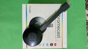 Google Chromecast (Streaming Devices) With Box