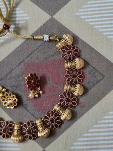 Red Jewellery Set
