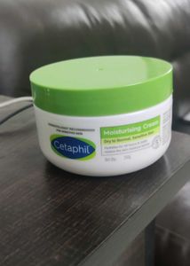 Cetaphil Moisturizing Cream