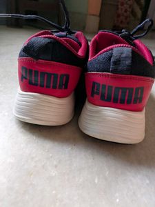 Puma Women Sneakers