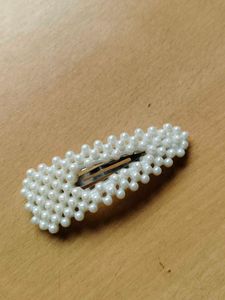 Pearl Hair Clip