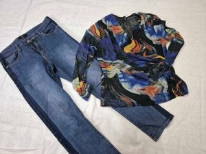 Combo of Super stylish mesh top and blue jeans