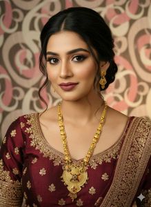 Elegant Gold Necklace