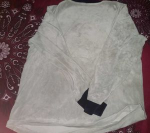 normal sweat shirt for women