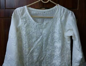 (Chikankari Kurti 🌝🌷)