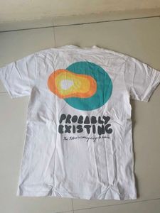 Pull&amp;Bear Graphic Tee