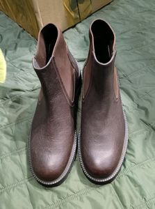 Stylish Brown Chelsea Boots