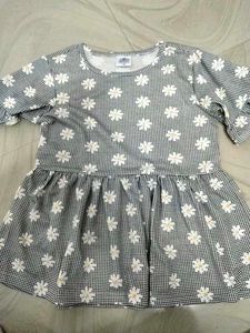 Daisy Print Ruffle Top