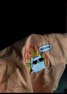 peach-orange tee
